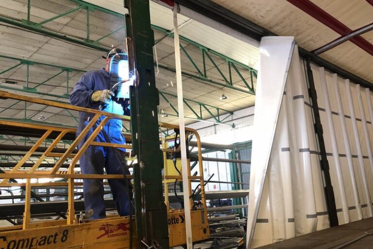 Taller de reparacion y fabricacion de carrocerias