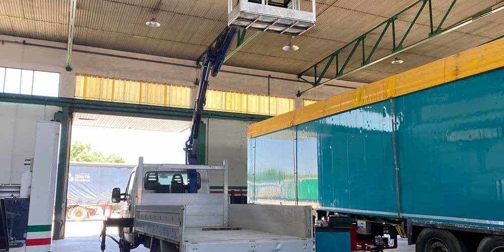 grua-con-cesta-3 grua con cesta reparacion