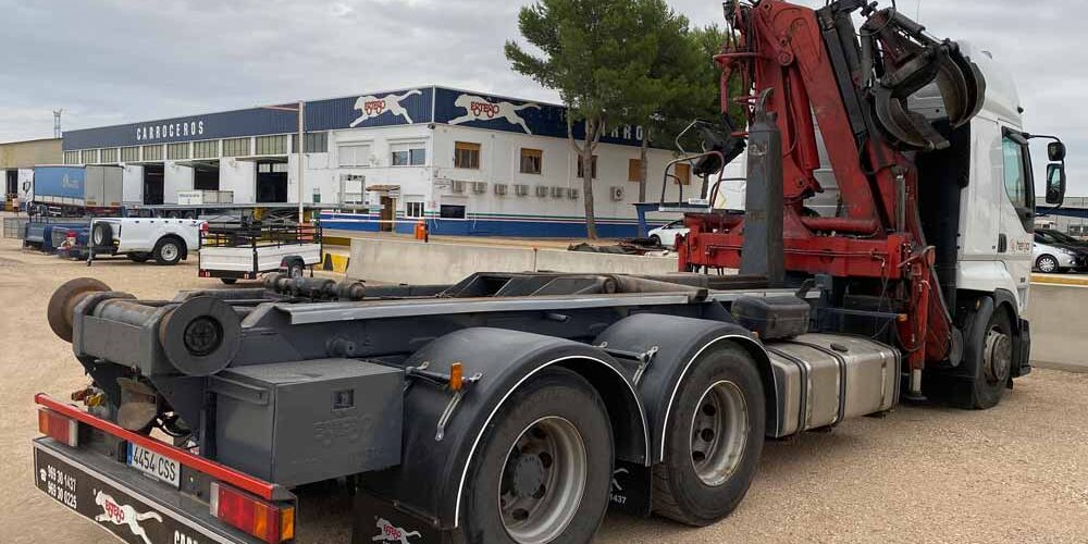 Reinstalación de grúa con multilift